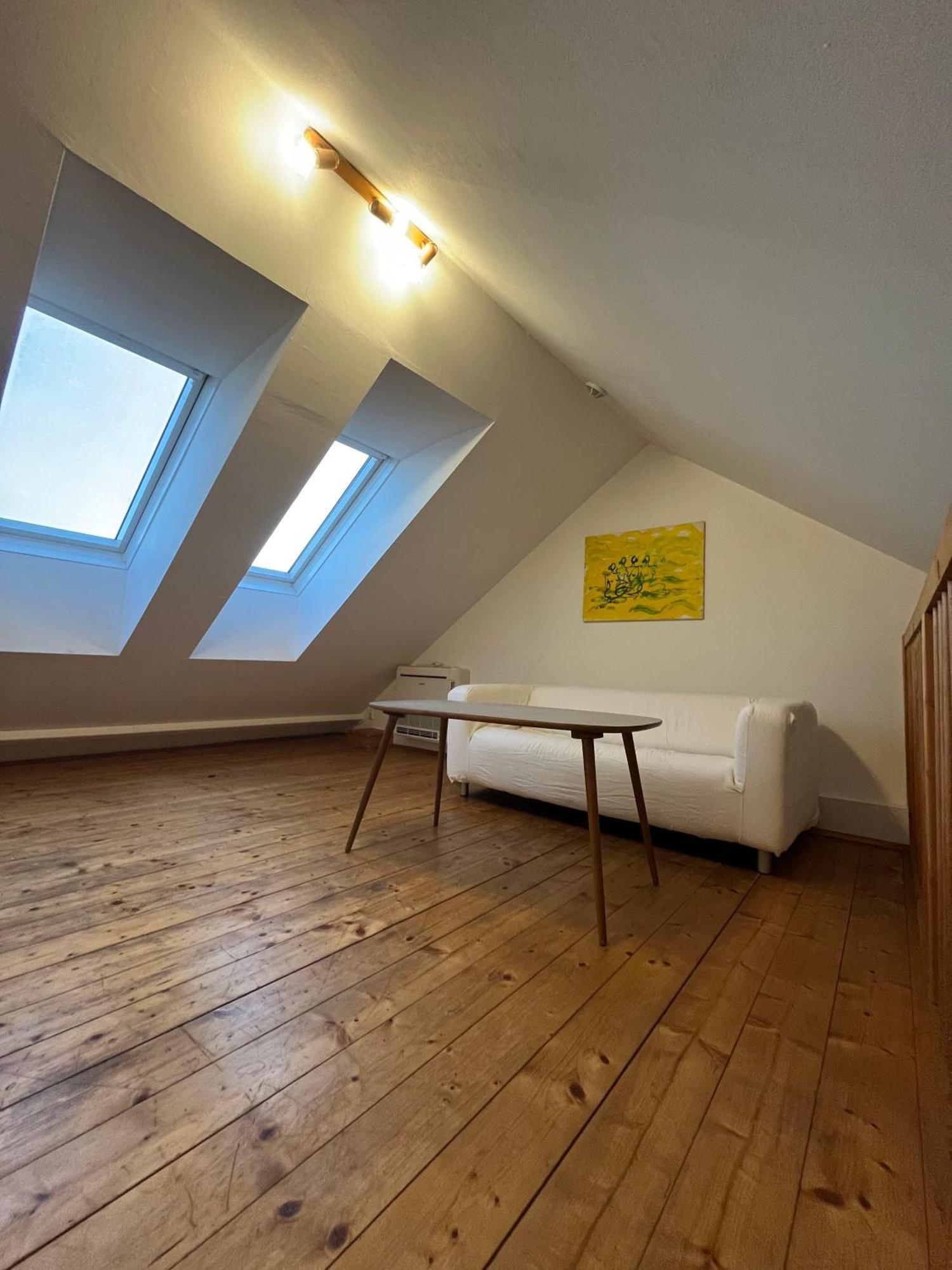 Schoenes Appartment In Zentrumsnaehe 그라츠 외부 사진